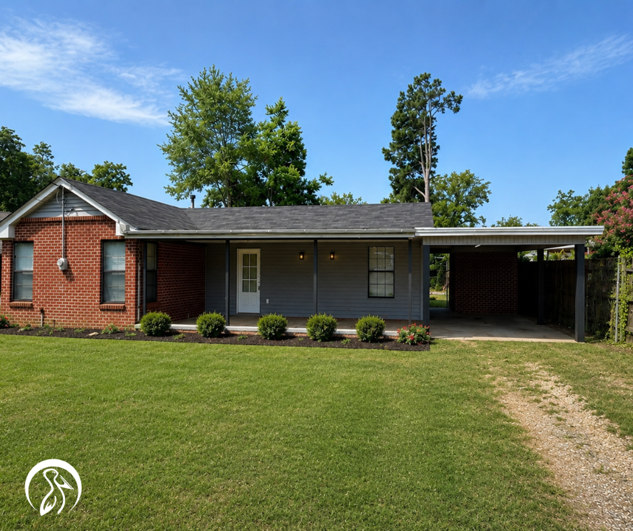 West Monroe House: 4011 Whites Ferry Rd
