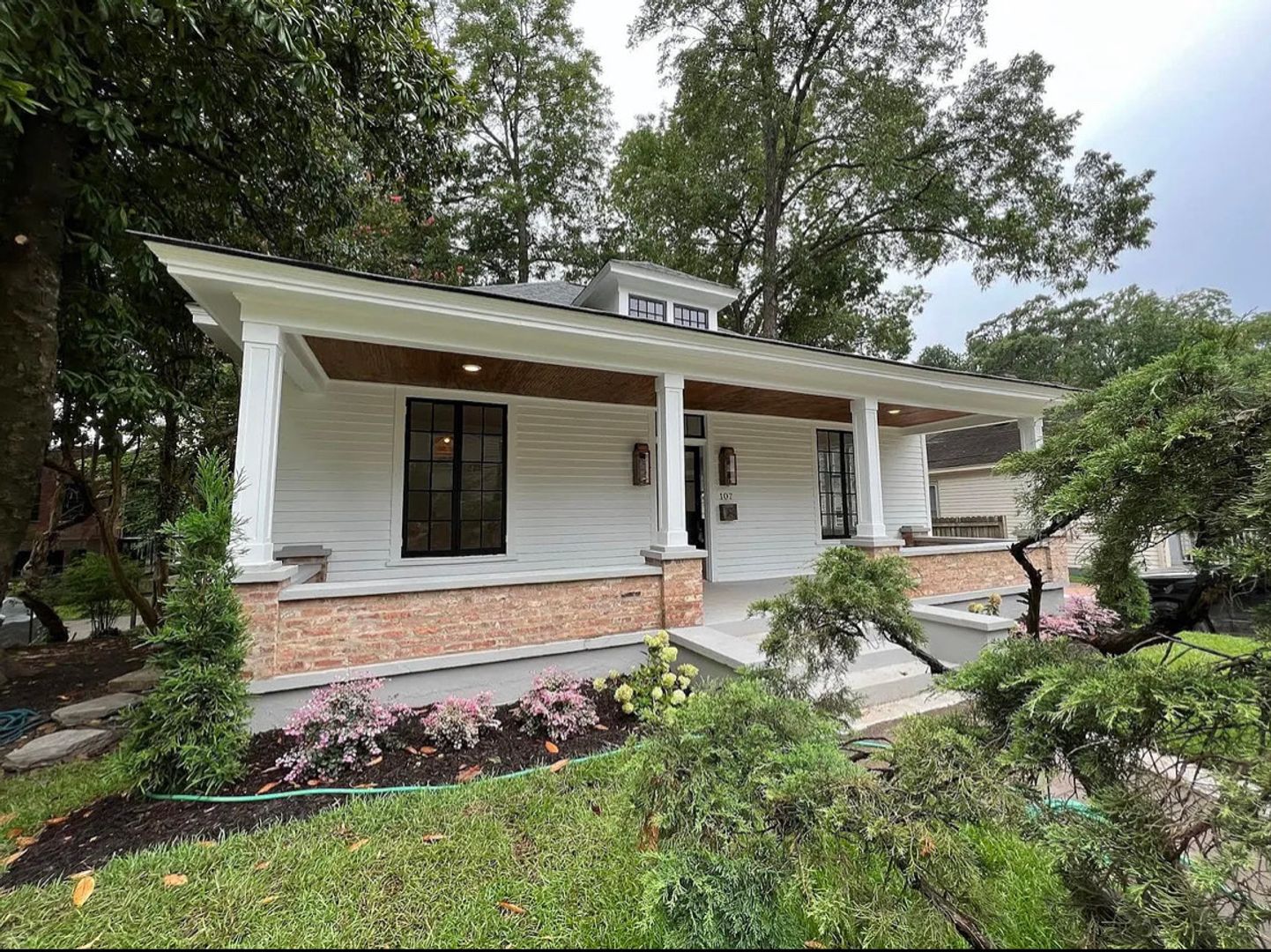 Greenville House: 107 West Park Ave.