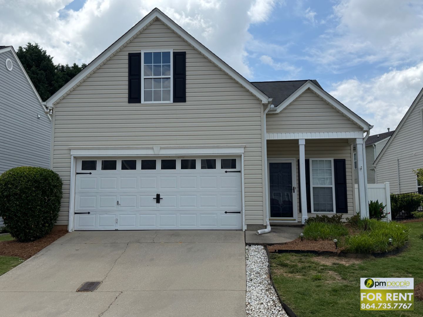 Easley House: 104 Pin Oak Ct.