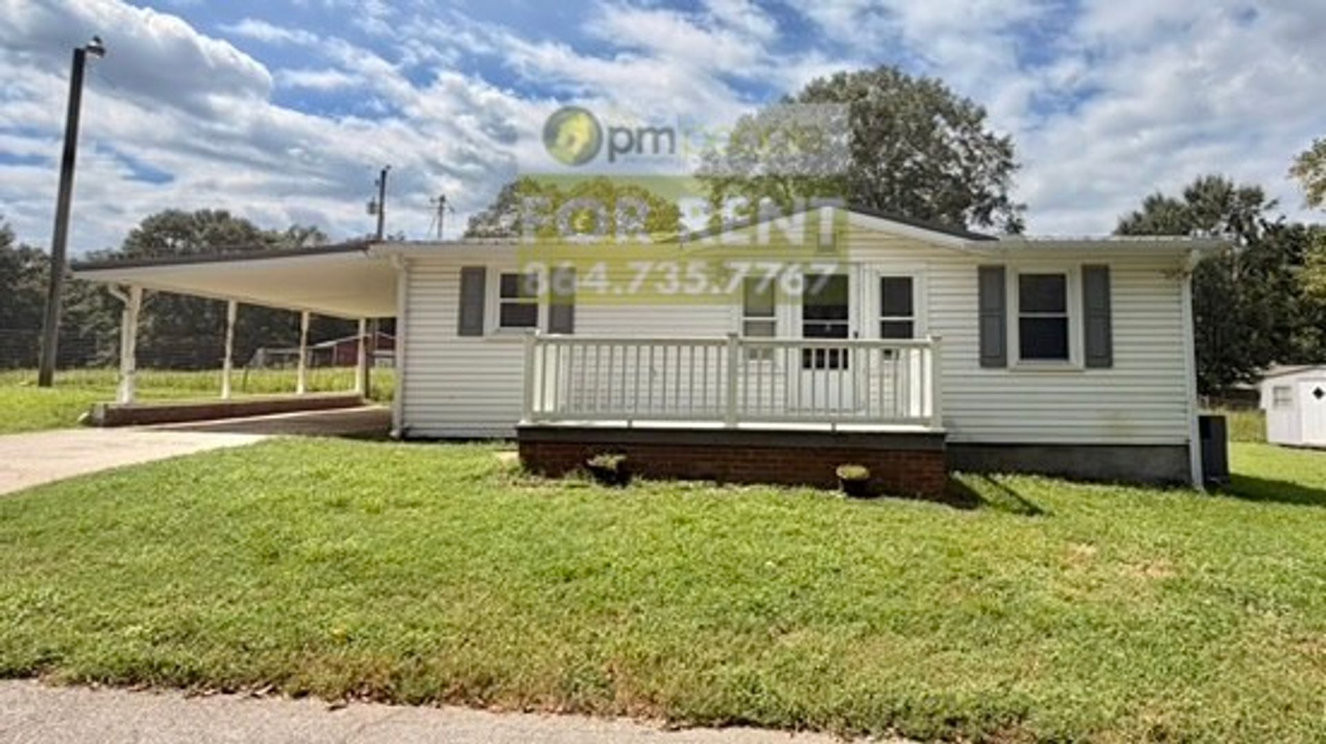 Easley House: 114 Radcliff Dr.