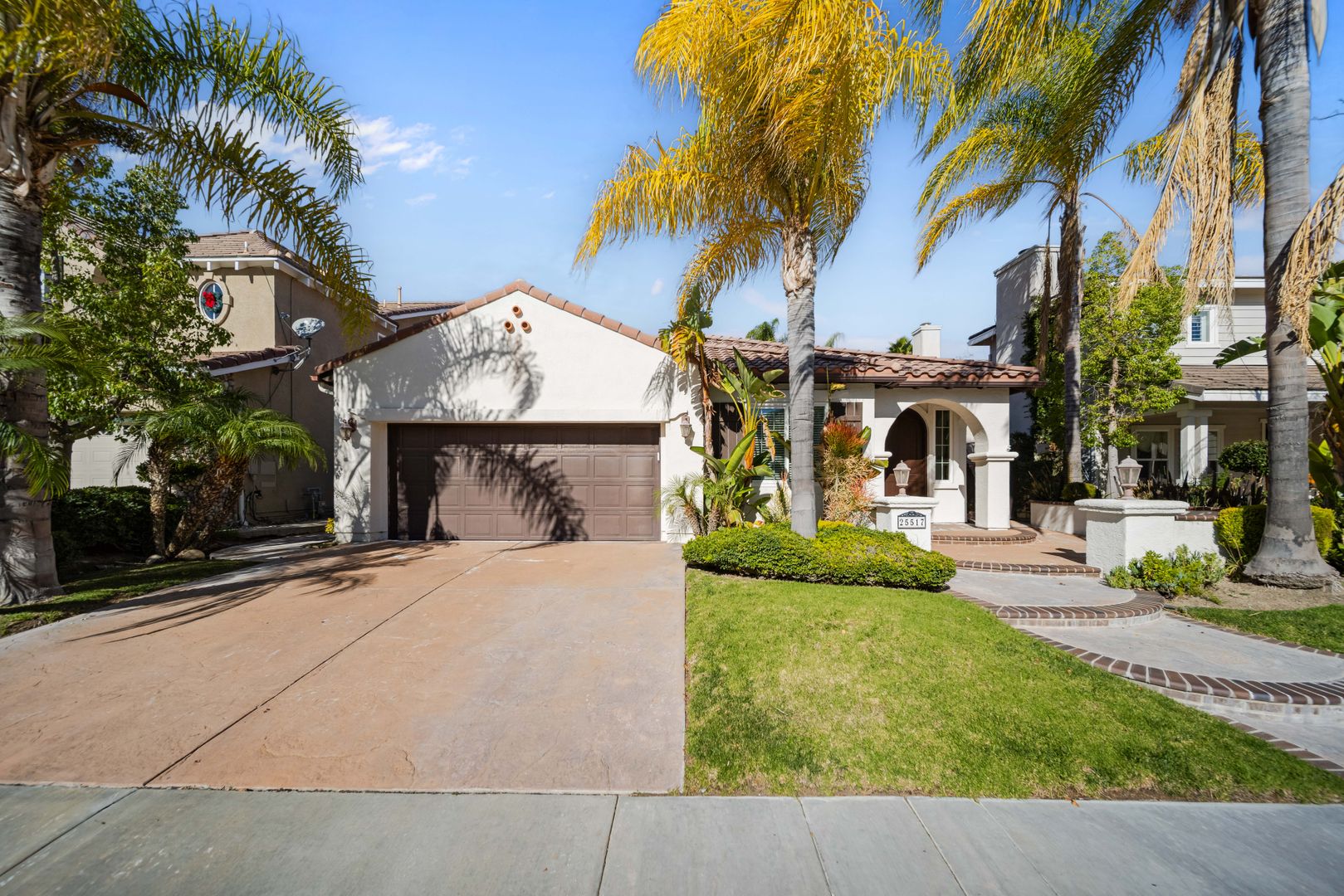 Stevenson Ranch House: 25517 Sinclair Pl