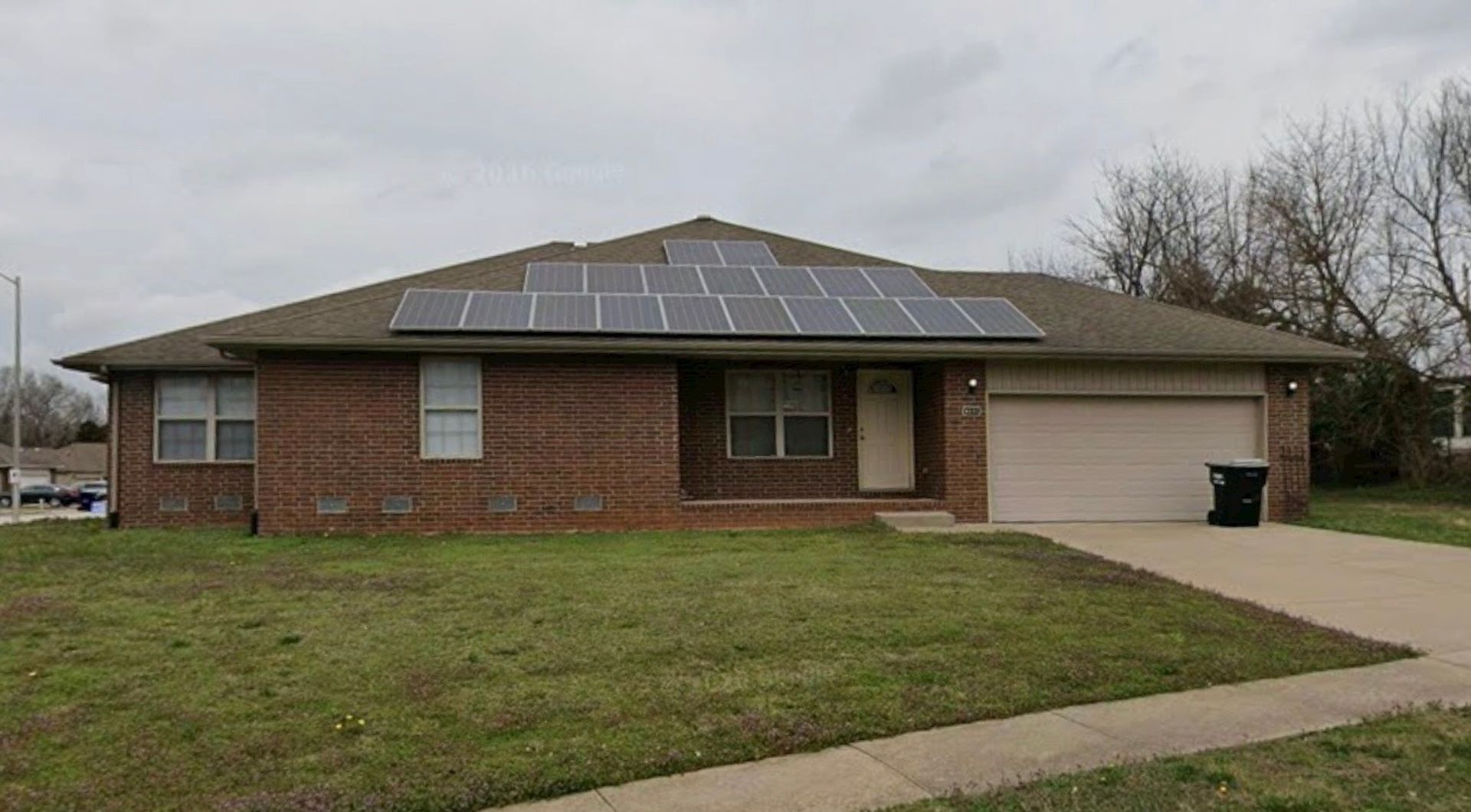 Springfield House: 4211 W Latoka St