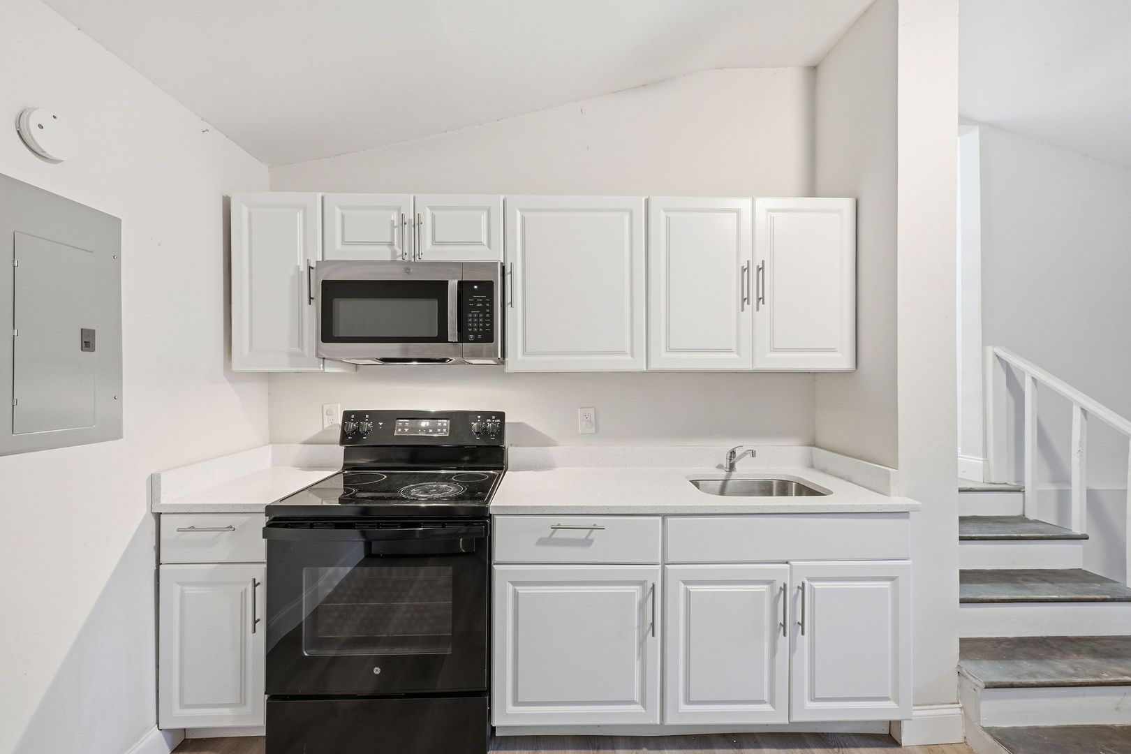 Jacksonville House: 4158 Trout River Blvd