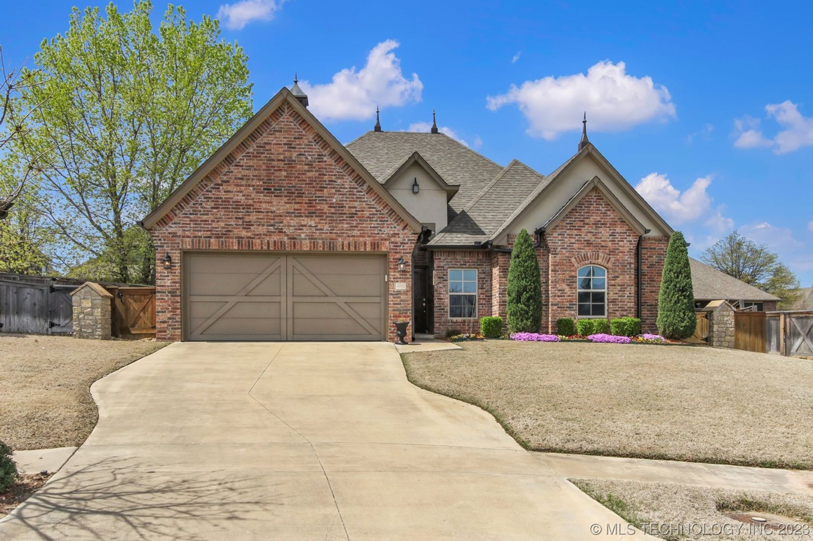 Bixby House: 4701 E 143rd Ct S