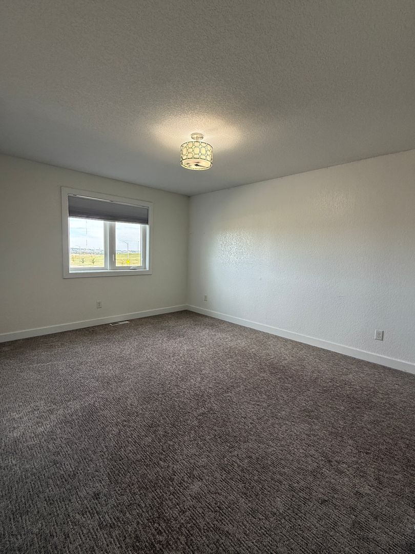 2501 6th Avenue NW 20 of 26