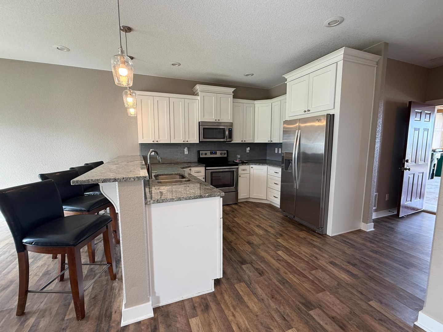 2501 6th Avenue NW 3 of 12