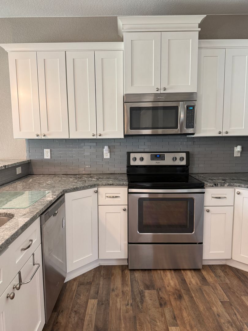 2501 6th Avenue NW 4 of 12