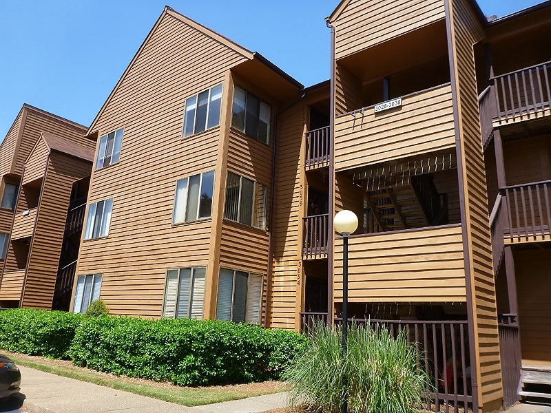 Virginia Beach Condo: 3038 Cape Henry Court