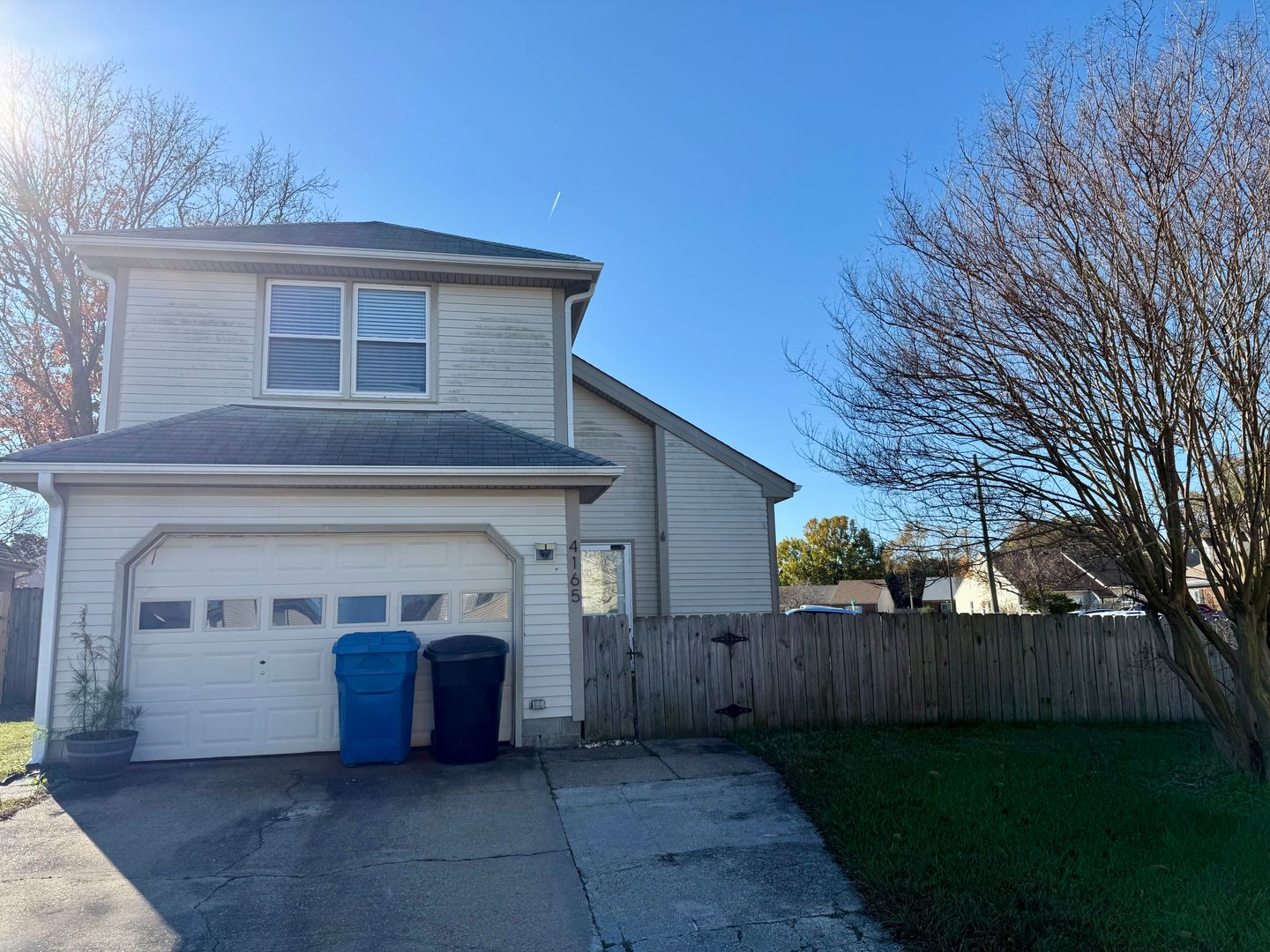 Virginia Beach House: 4165 Ohare Drive