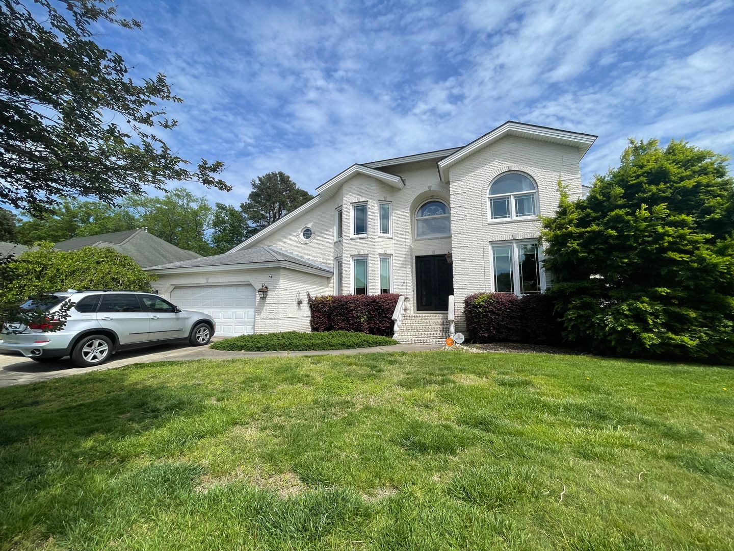 Chesapeake House: 217 Golden Maple Drive