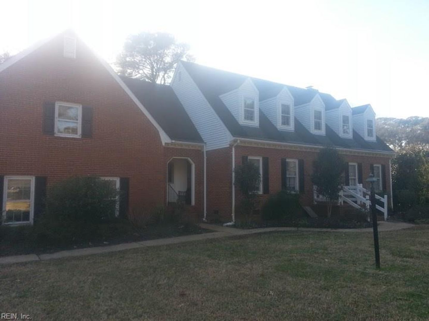 Virginia Beach House: 5135 Lake Shores Road