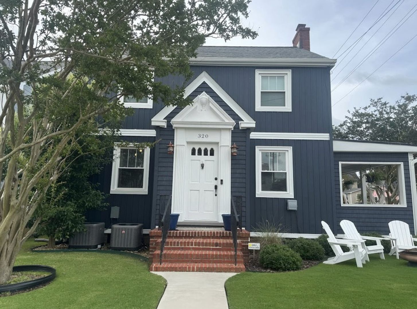 Virginia Beach House: 320 23rd Street