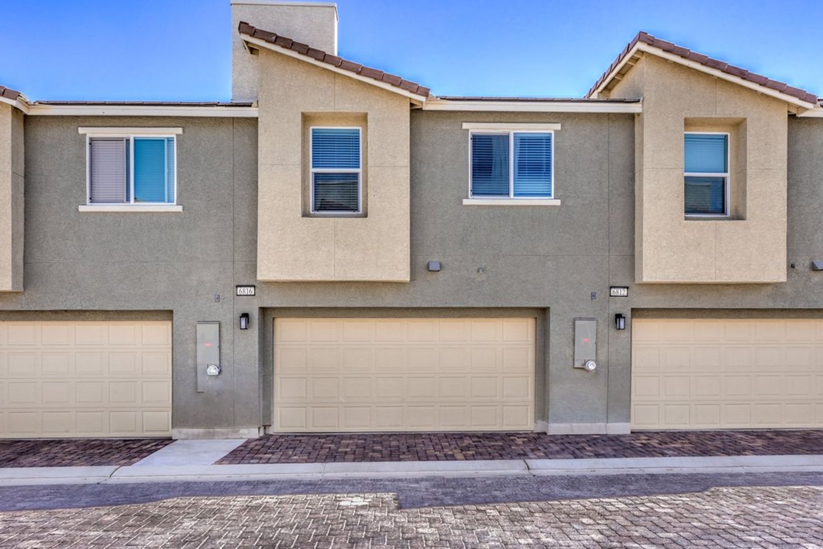 North Las Vegas House: 6816 Citron Mist Court