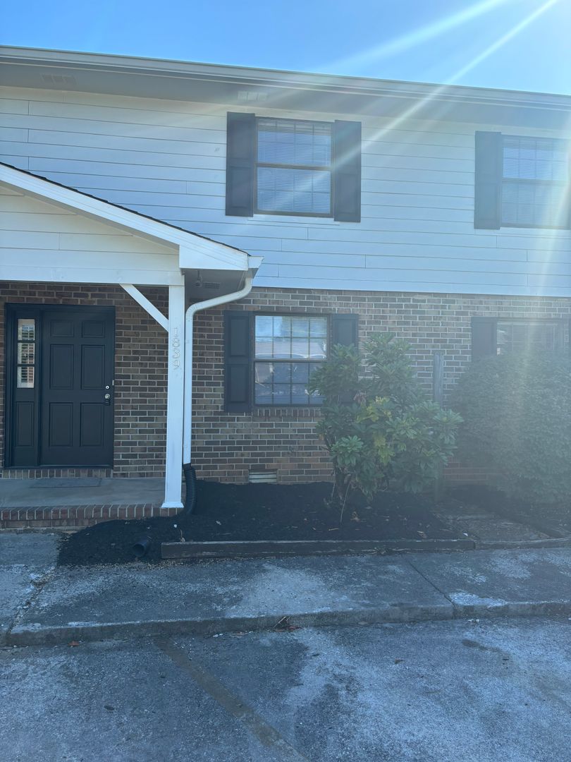 Maryville Condo: 1837 Lively Rd - 1839 Lively rd