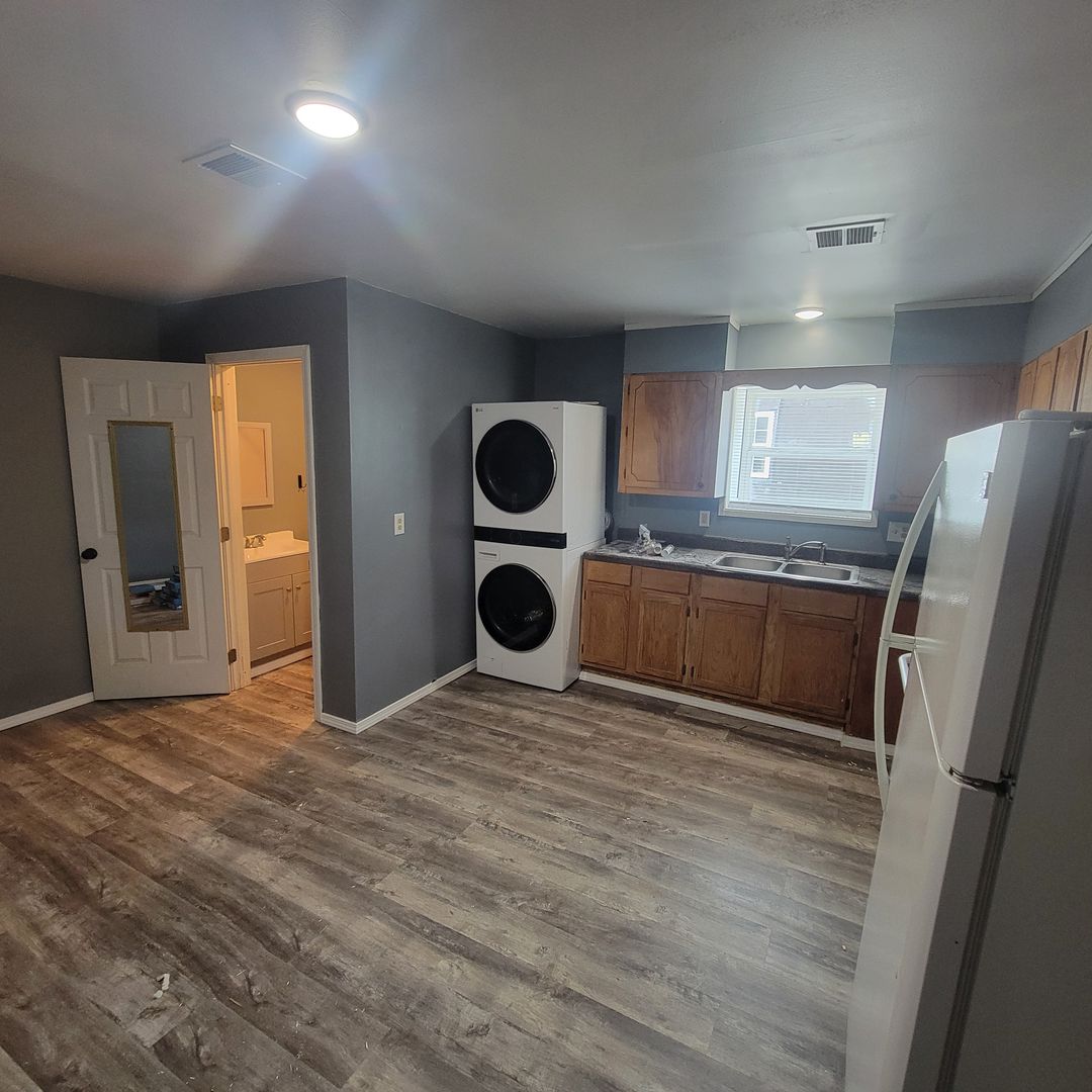 Cookeville Apartment: 611 S Willow Ave