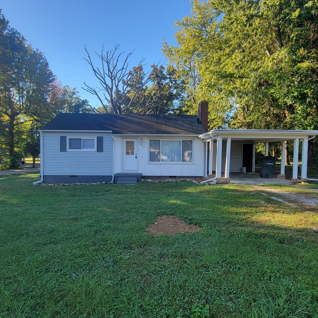 3/1 Single Family Home- Cookeville City Limits