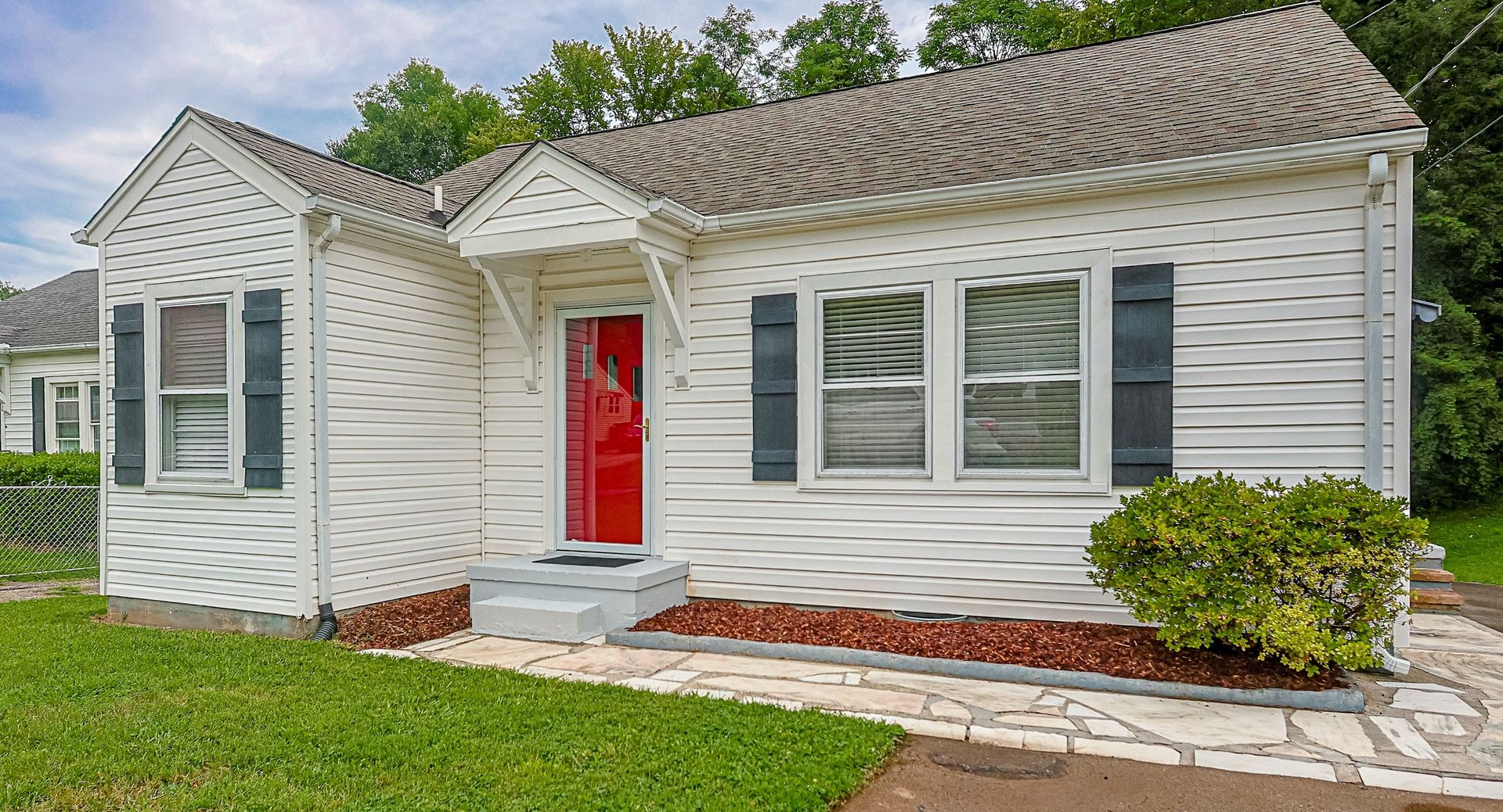 Knoxville House: 924 Hall St