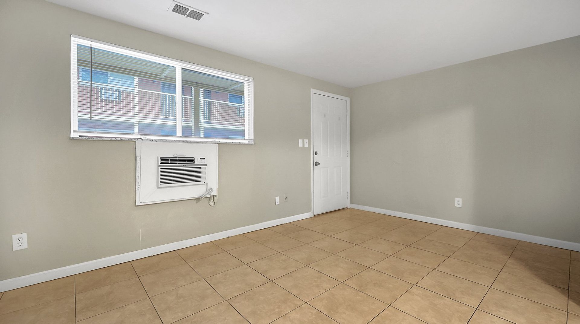 1 Bedroom Affordable Housing Apartment 5 of 12
