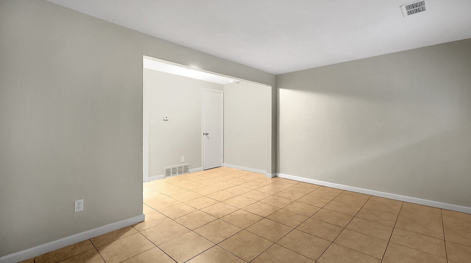 1 Bedroom Affordable Housing Apartment 4 of 12