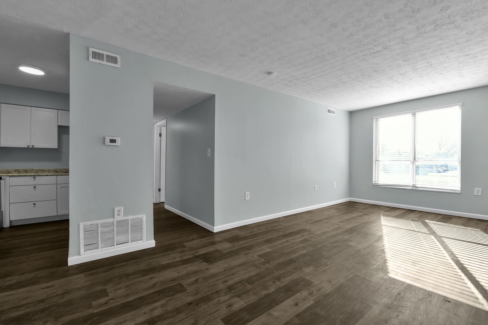 2 Bedroom Apartment 34 of 34