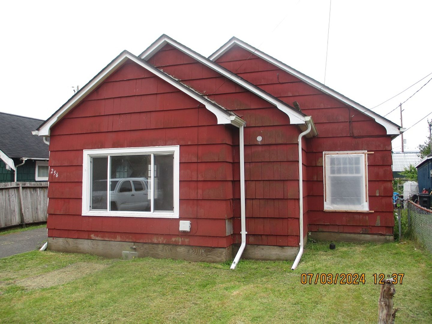 HOQUIAM House: 256 CHENAULT