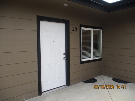 Kings Court Apartments, #20 – photo 1