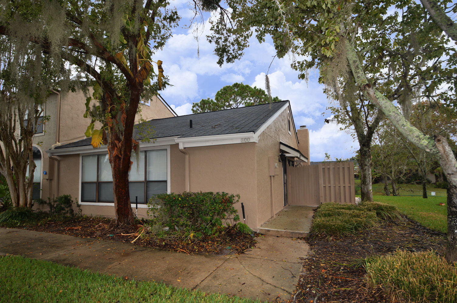 Winter Springs House: 600 Casa Park