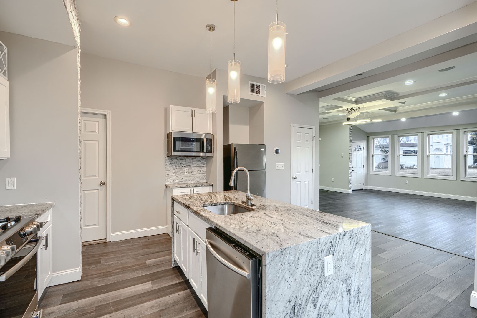 Baltimore Apartment: 4012 Fernhill Ave