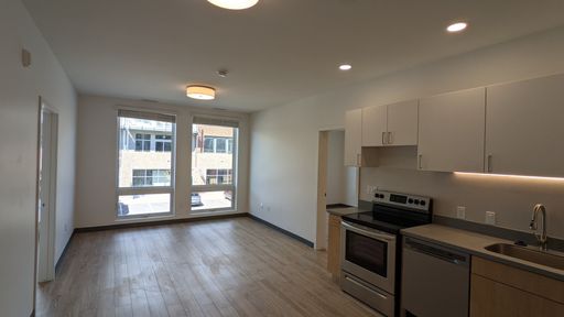 2 Bed / 2 Bath, Pet Friendly
