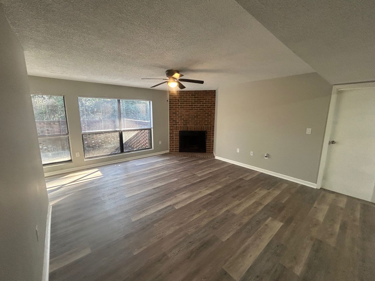 Columbia Condo: 3609 D-47 Juneau Rd.