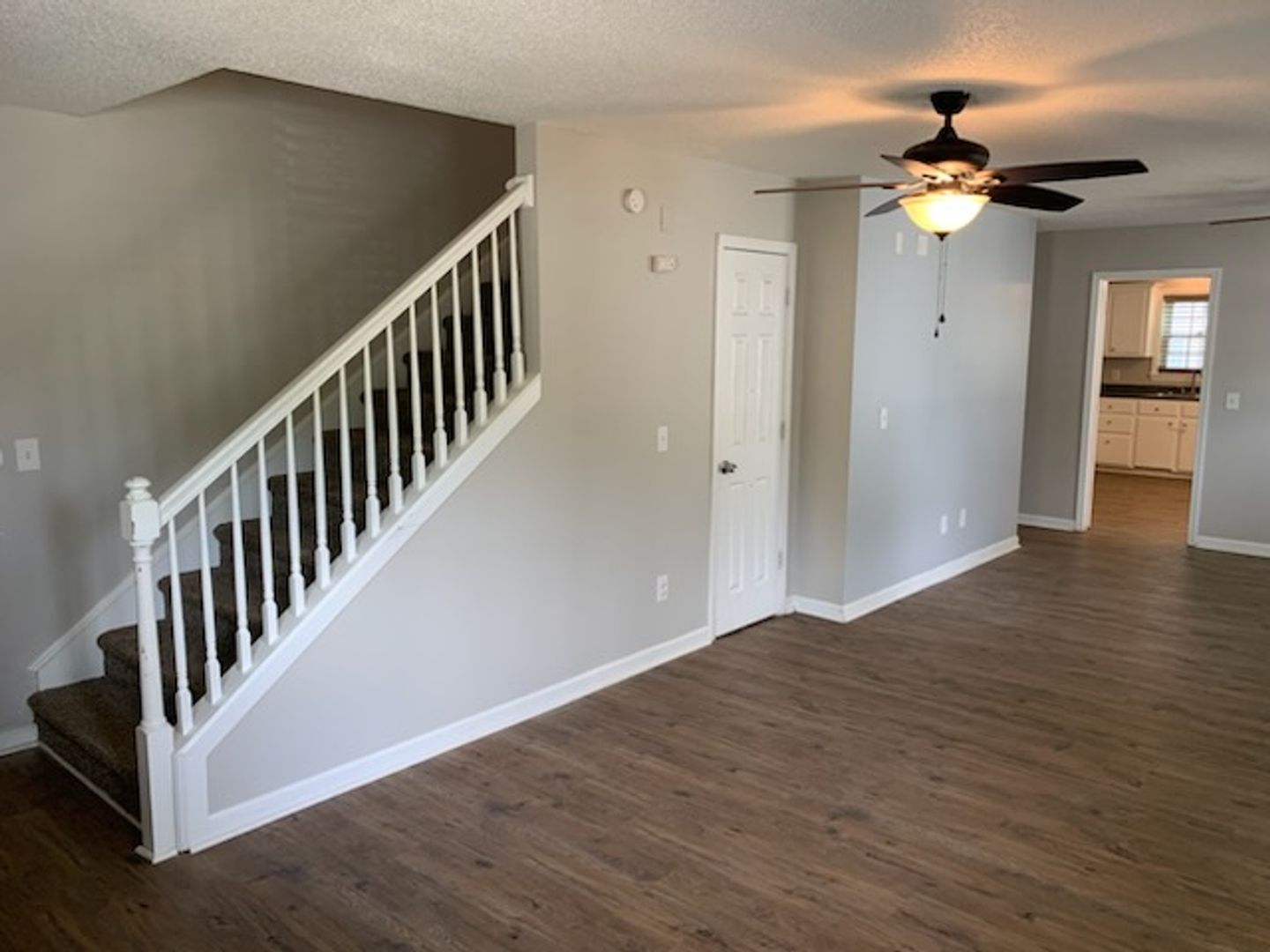 Columbia Apartment: 106 Winterberry Lane