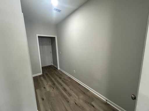Listing photo thumbnail