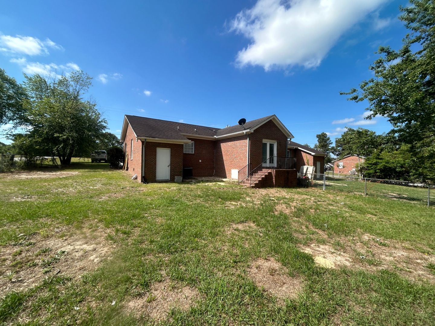 Listing photo