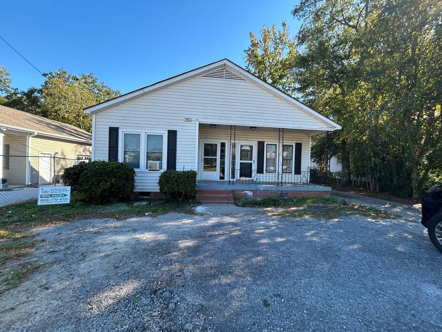 West Columbia Apartment: 753  Center Street