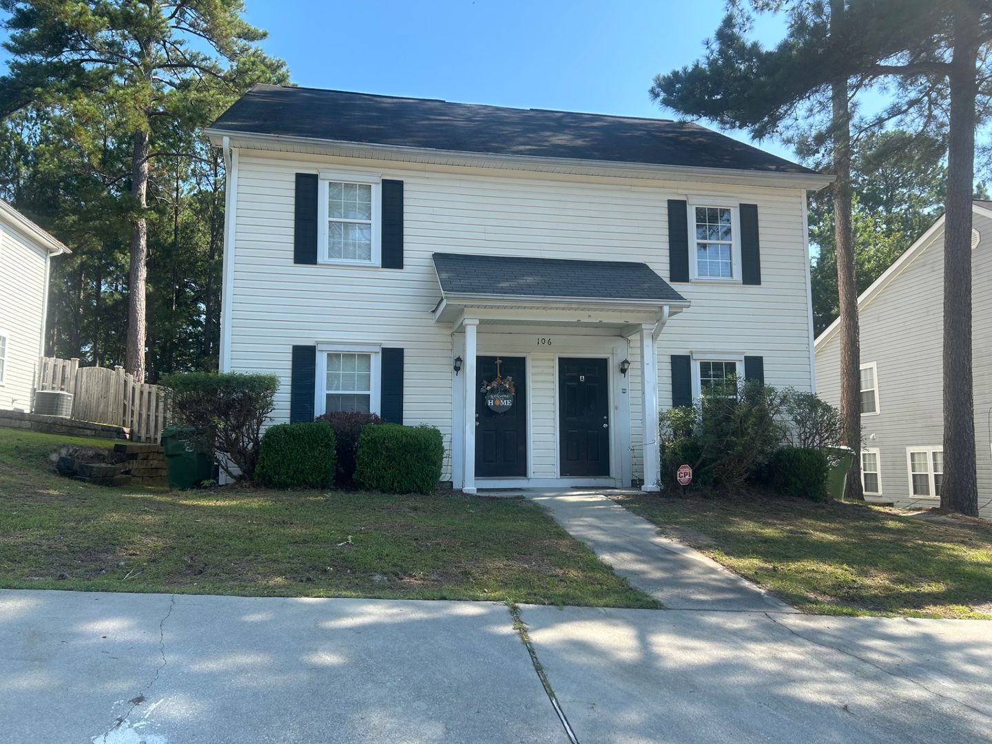 Columbia Apartment: 106 Winterberry Lane