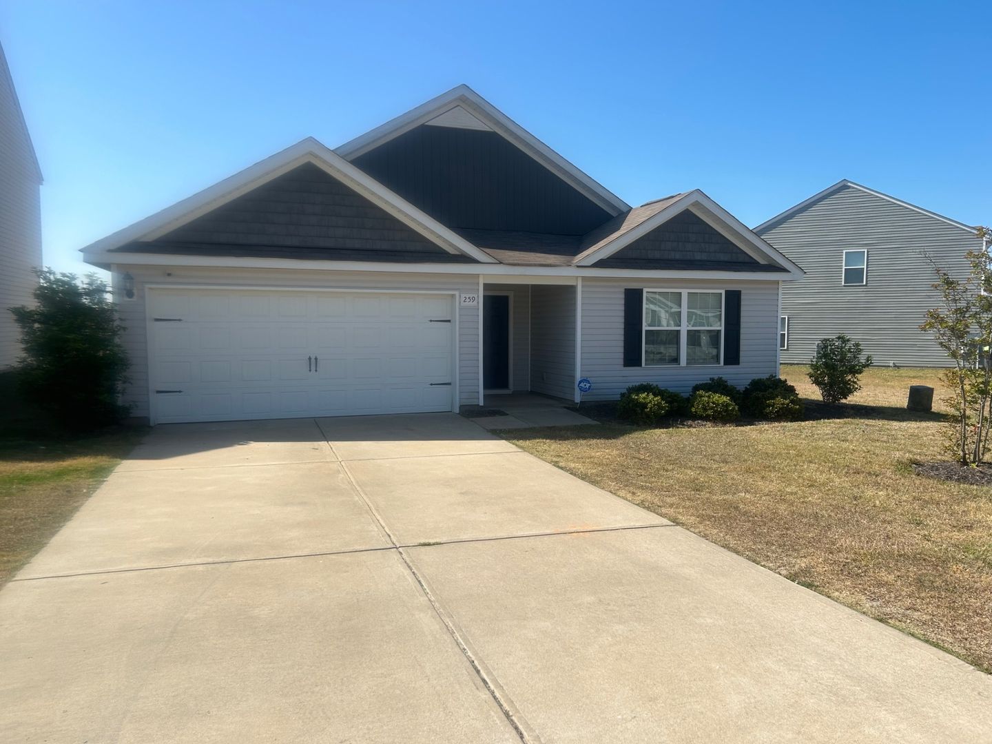 Gilbert House: 259 Common Reed Drive