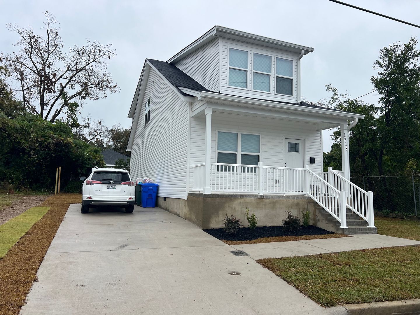 Columbia House: 1218 House Street