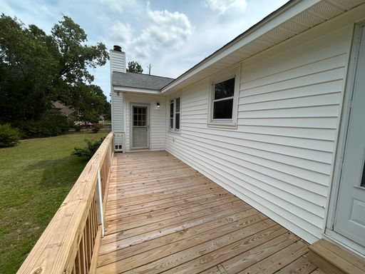 Listing photo thumbnail