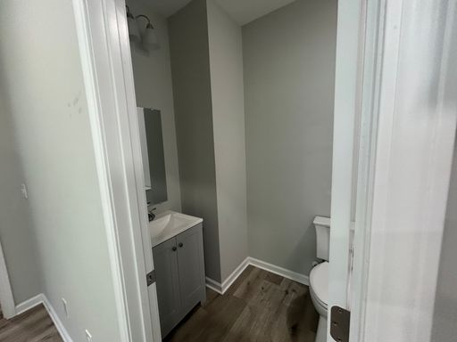 Listing photo thumbnail