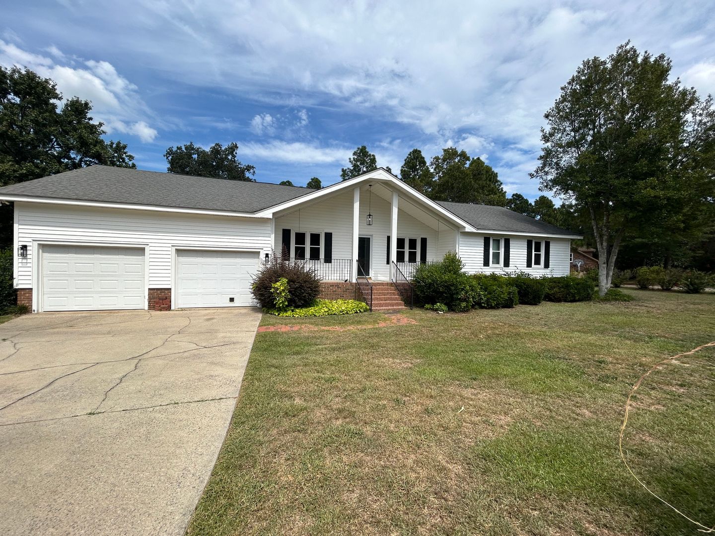 Columbia House: 800 Valhalla Road