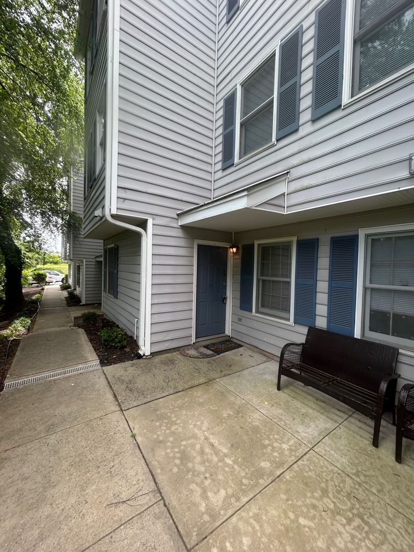Columbia House: 1227 Barnwell Steet Unit 3  - 1227 Barnwell Street Unit 3