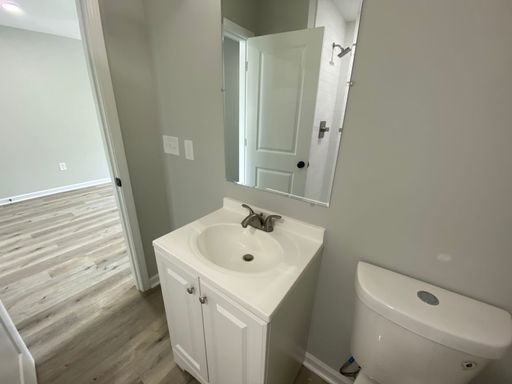 Listing photo thumbnail