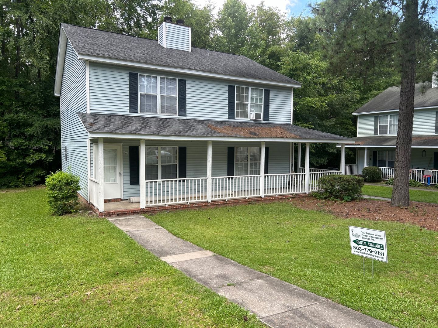 Columbia Townhome: 107 Country Town Drive