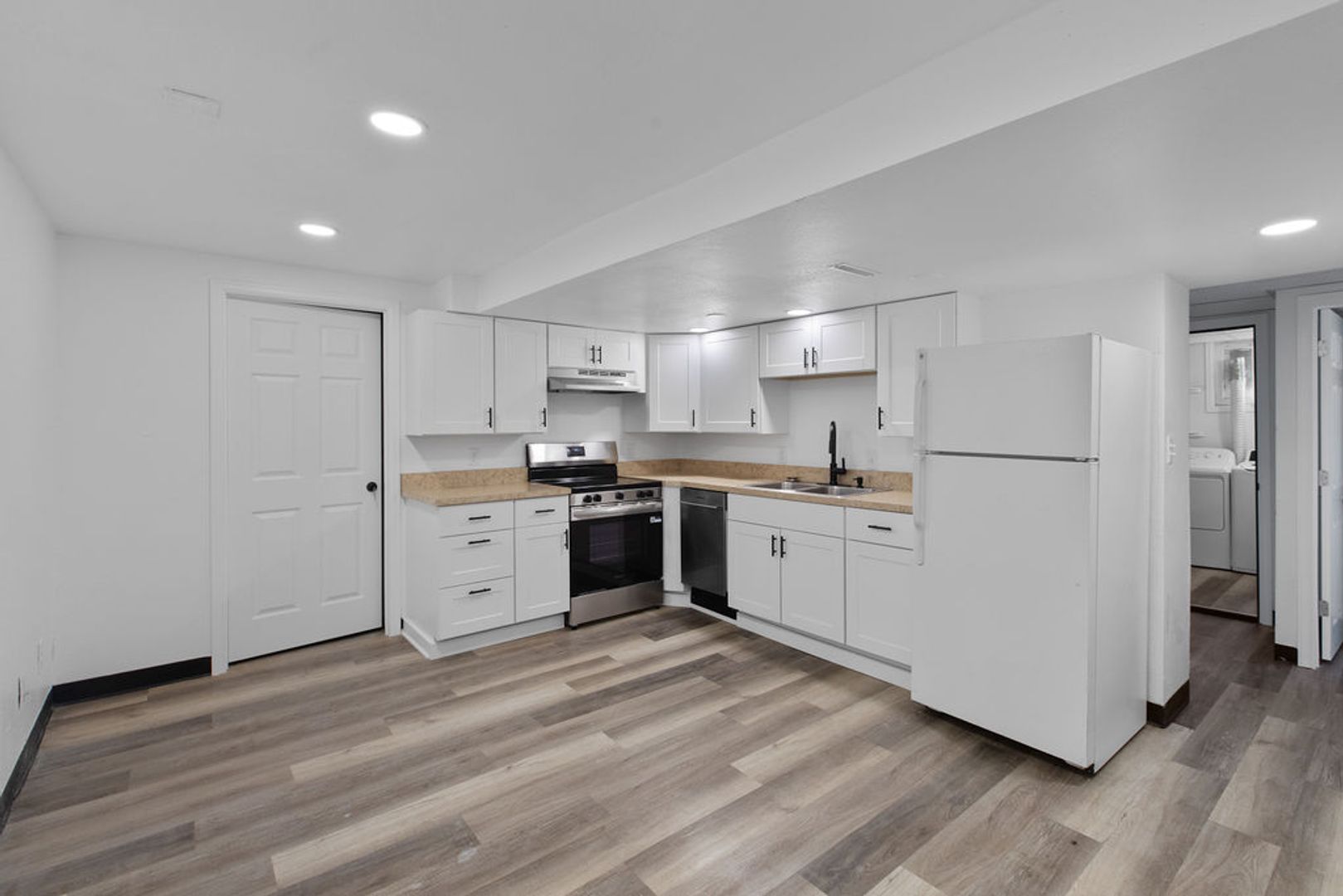 Greeley Apartment: 1615 11th Ave