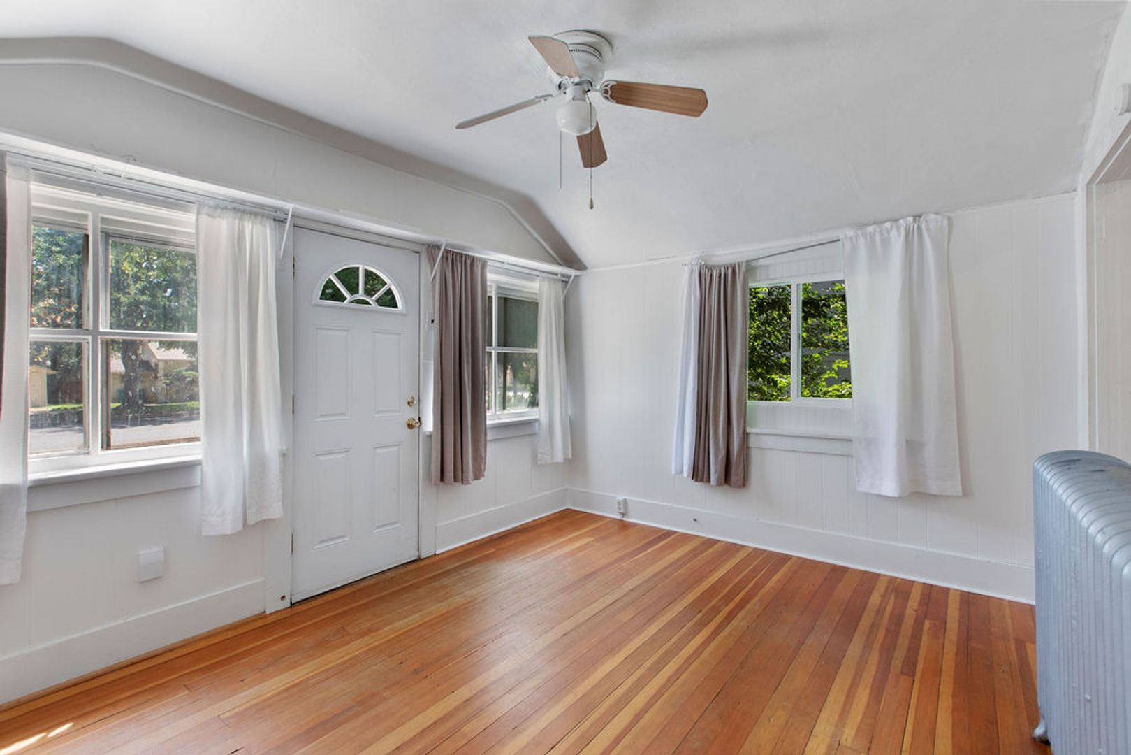Fort Collins Apartment: 205 N Sherwood St 1