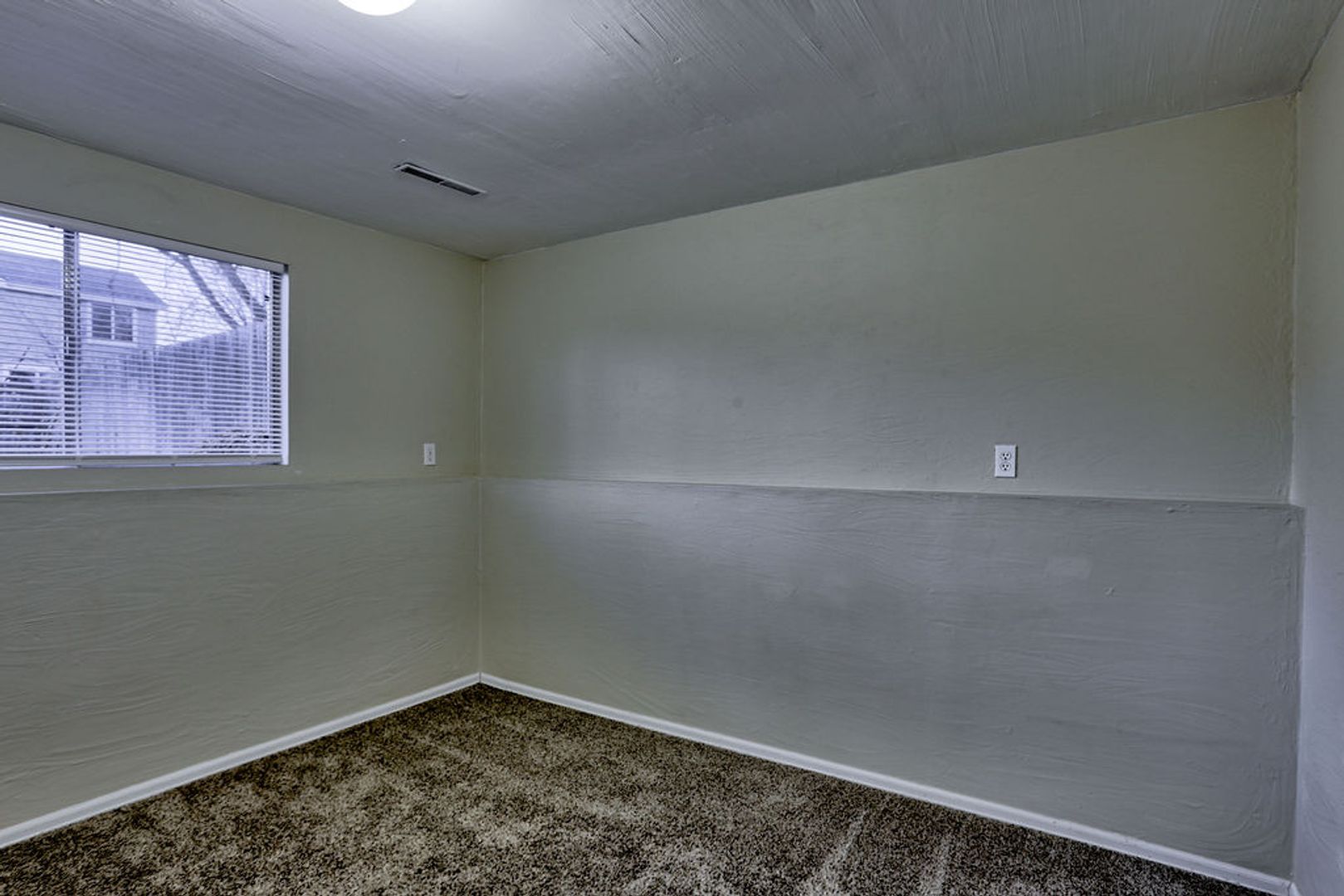 Fort Collins House: 1137 Timber Ln