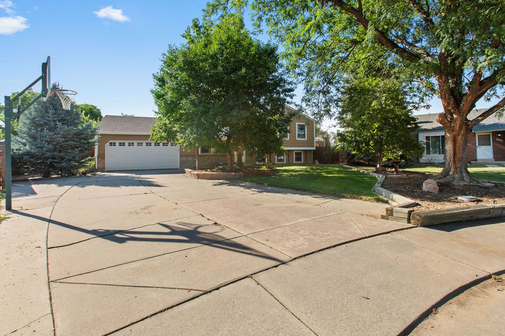 Loveland House: 4057 Davidia Ct