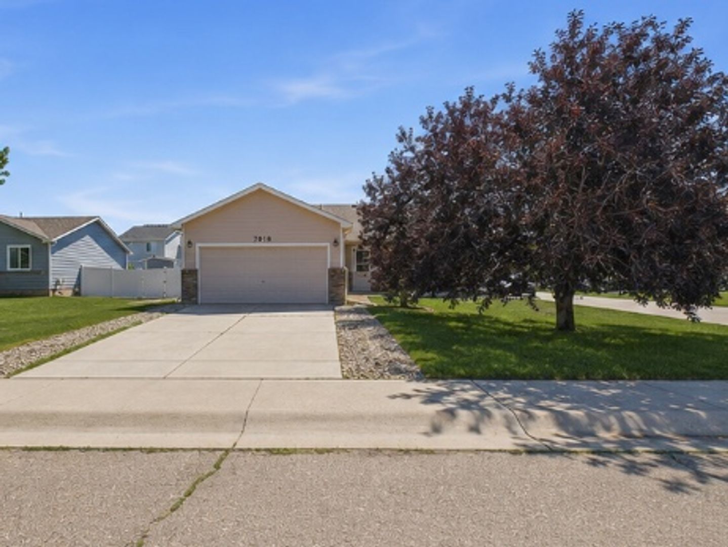 Wellington House: 7026 Mount Nimbus Street
