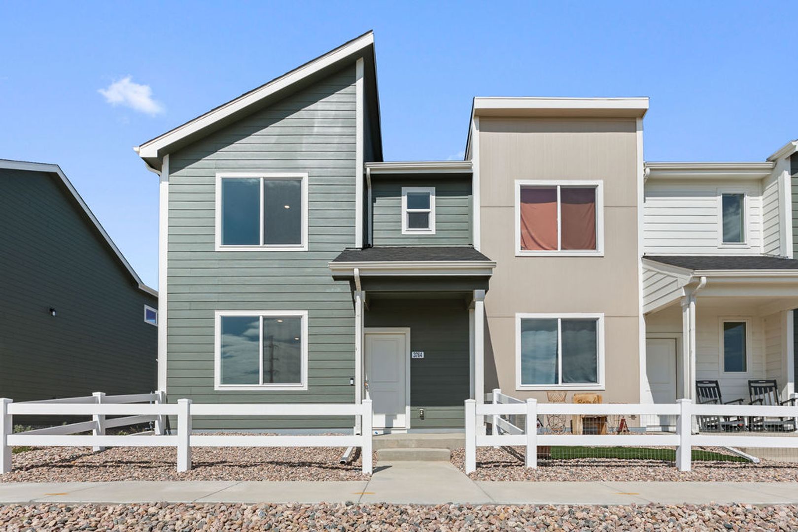 Evans Townhome: 3764 Pinnacles Court