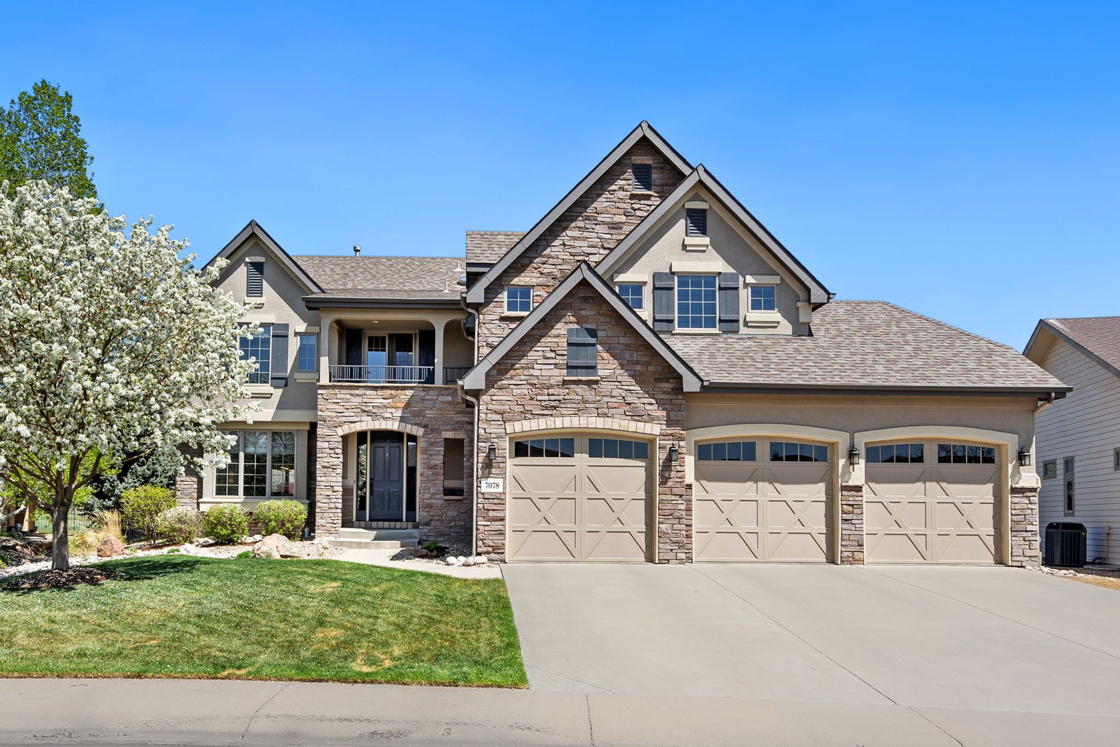 Windsor House: 7078 Spanish Bay Dr